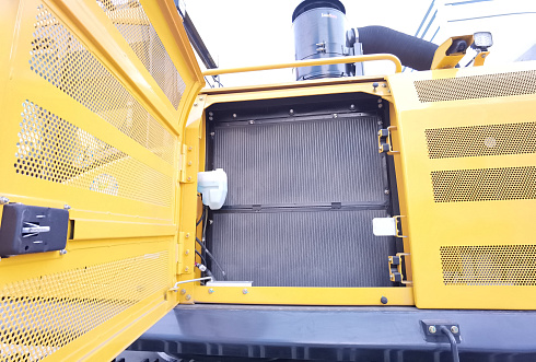 Экскаватор гусеничный SE680LCW