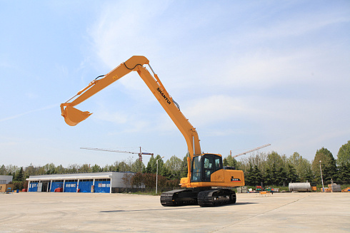 Экскаватор гусеничный SE220